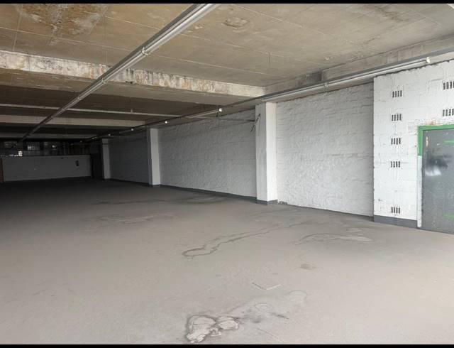 300M² WAREHOUSE TO LET IN ALRODE
